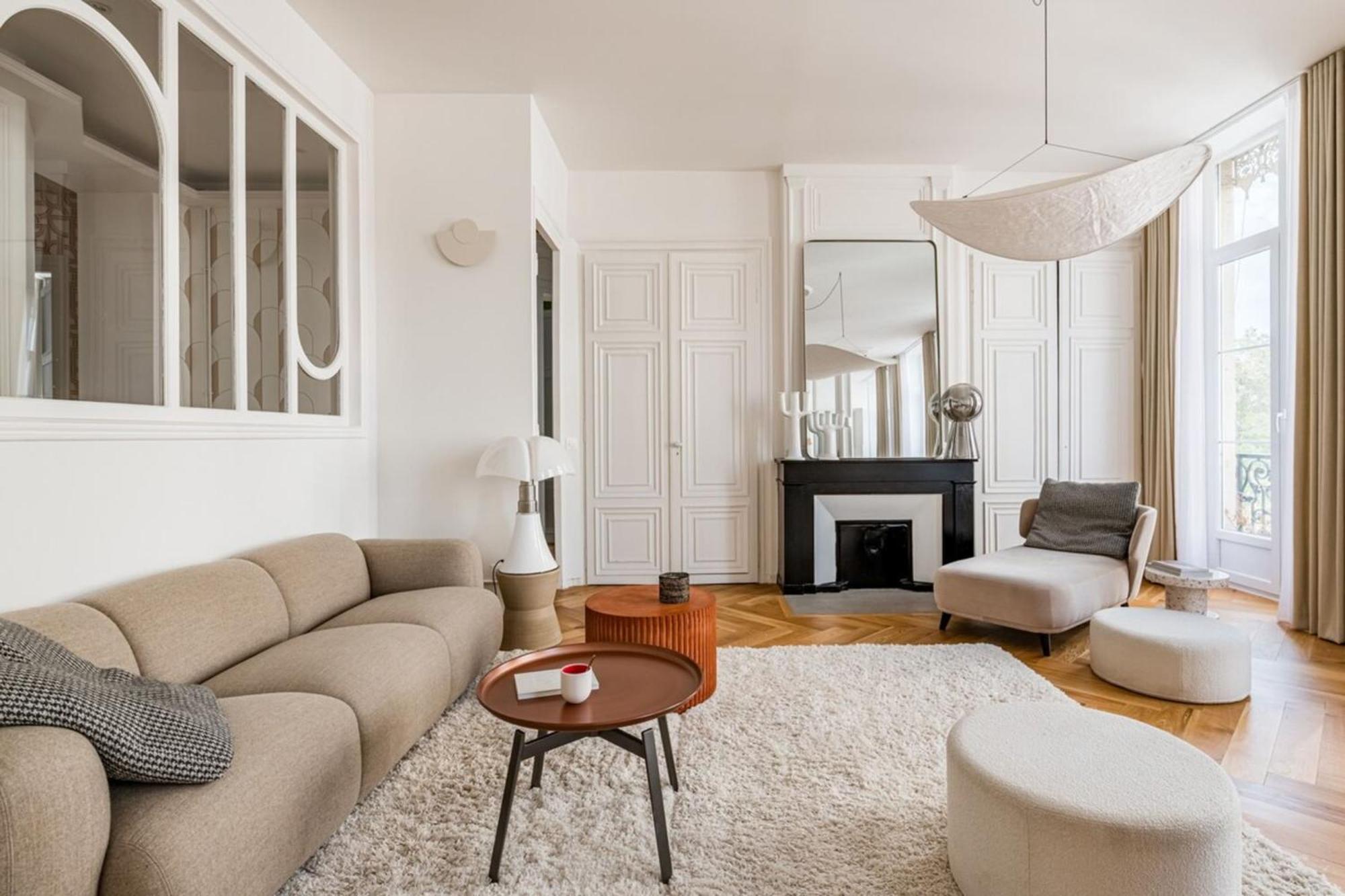 Beige Hospitalite - Apotheose Luxueux- 3 Chambres - Parking Prive Saint-Etienne  Dış mekan fotoğraf