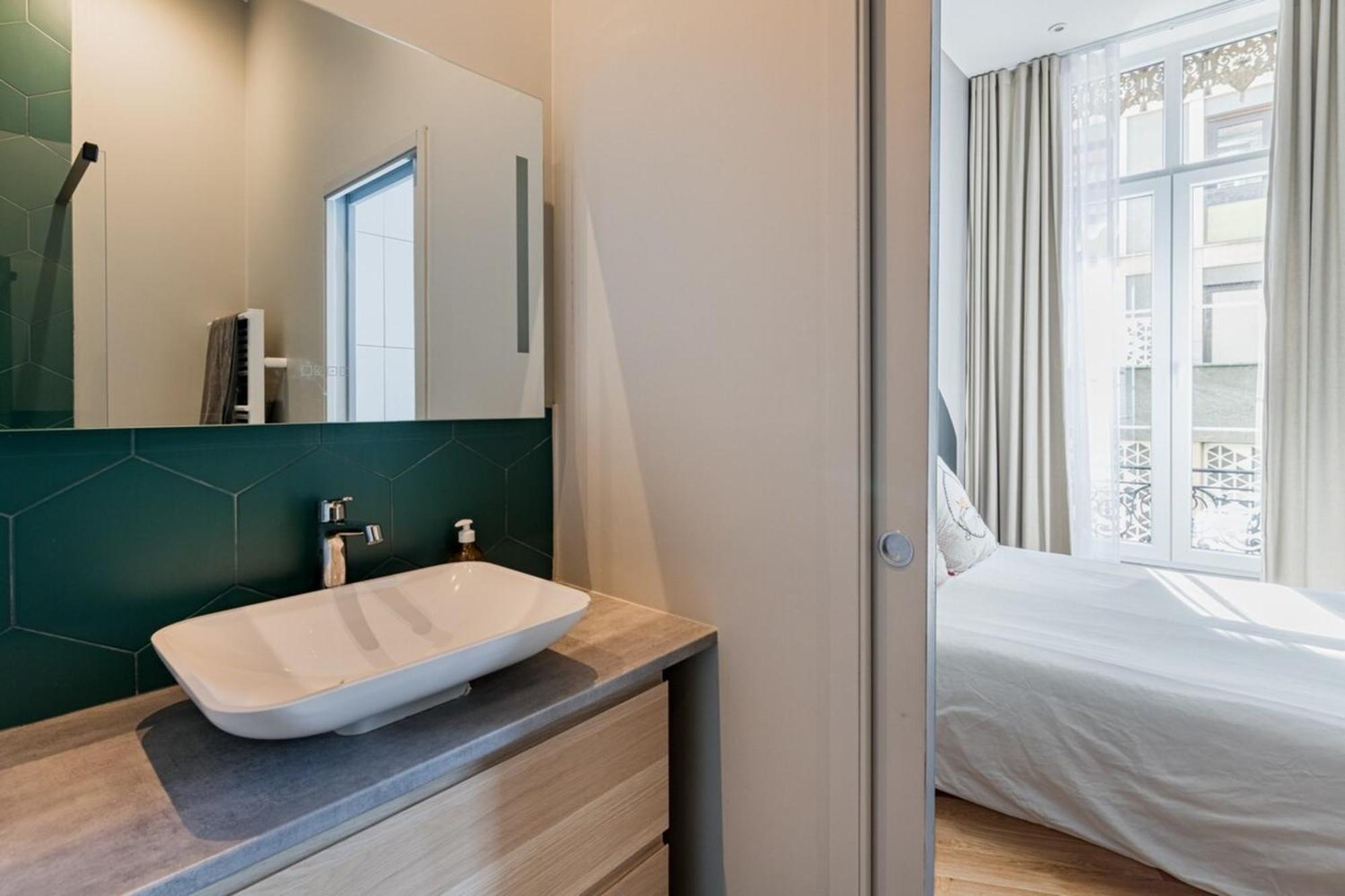 Beige Hospitalite - Apotheose Luxueux- 3 Chambres - Parking Prive Saint-Etienne  Dış mekan fotoğraf